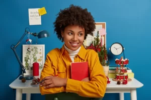 Read more about the article The “Value Bomb” Stop apologizing for your career “gaps.” Start amplifying them.